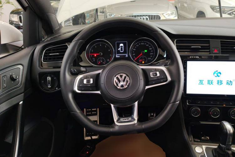 大众 高尔夫 2018款 280TSI 自动R-Line型中控内饰13
