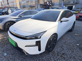 吉利银河 银河L6 2023款 60km PLUS