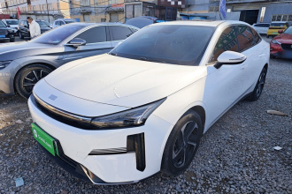 吉利银河 银河L6 2023款 60km PLUS