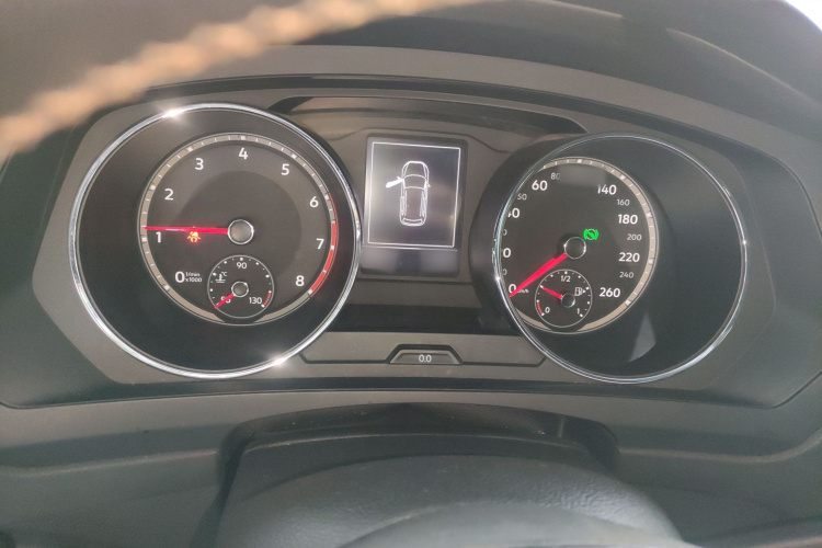 大众 途观L 2019款 330TSI 自动两驱风尚版 国V局部细节14