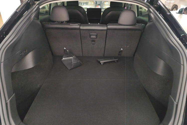 特斯拉 Model Y 2021款 Performance高性能全轮驱动版局部细节23