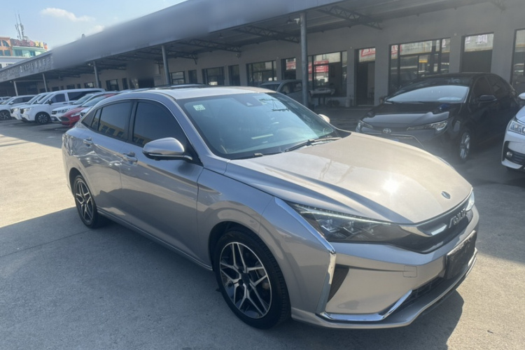 东风风神 奕炫 2021款 230T 自动追梦版车身外观6002