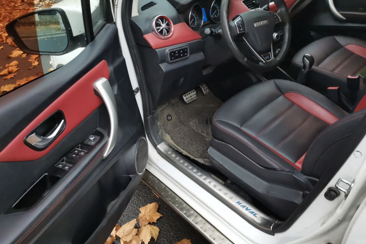 哈弗H1 2016款 蓝标 1.5L AMT都市型中控内饰20