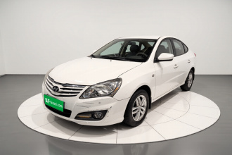 现代 悦动 2015款 1.6L 自动舒适型