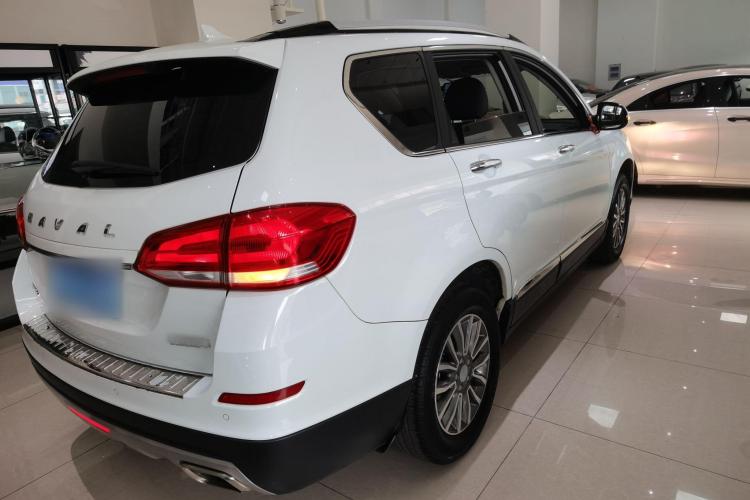 哈弗H6 2018款 蓝标 运动版 1.5T 自动两驱精英型车身外观7