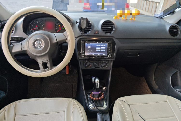 大众 捷达 2015款 质惠版 1.6L 自动时尚型中控内饰12