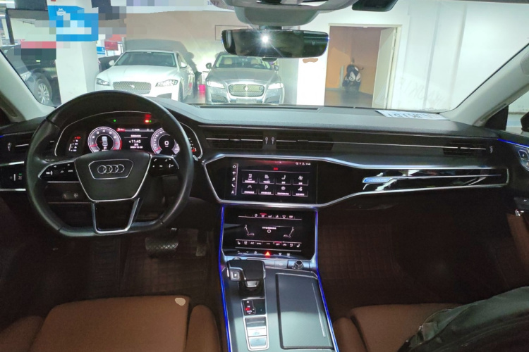 奥迪A7 2019款 55 TFSI quattro 动感型中控内饰7002