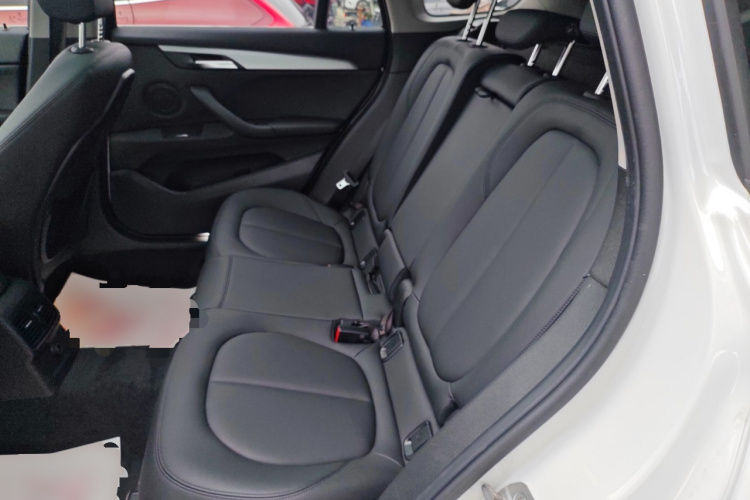 宝马X1 2018款 sDrive20Li 领先型中控内饰21