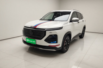 宝骏530 2021款 全球车周年纪念版 1.5T CVT豪华型 7座