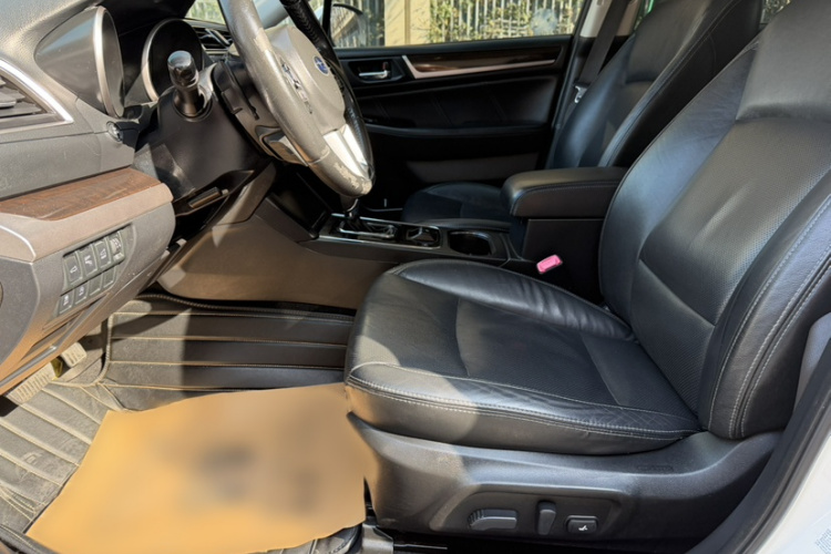 斯巴鲁 傲虎 2016款 2.5i 豪华导航版局部细节19