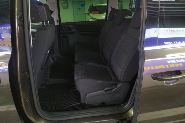大众 夏朗 2018款 改款 380TSI 舒享型 7座中控内饰21