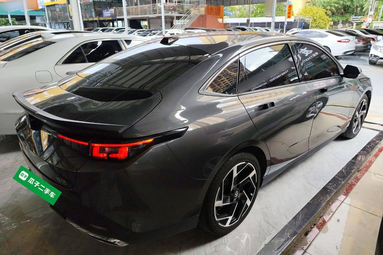 长安 逸达 2023款 蓝鲸NE 1.5T GDI DCT旗舰型车身外观6005