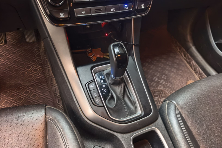 北京现代ix35 2019款 2.0L 自动两驱智勇·畅享版 国V局部细节18