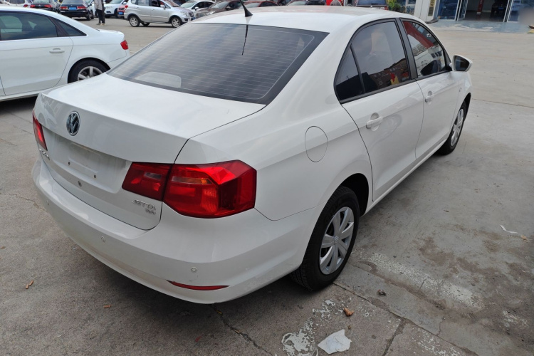 大众 捷达 2015款 质惠版 1.6L 自动时尚型车身外观7