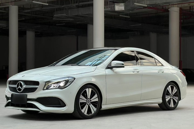 奔驰CLA 2017款 改款 CLA 200 时尚型车身外观6006