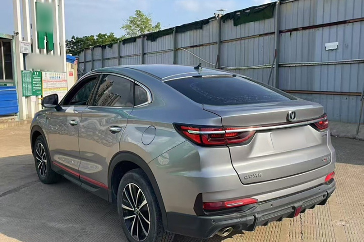 长安CS85 COUPE 2021款 1.5T DCT精英型车身外观6003