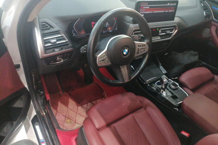 宝马X3 2022款 改款二 xDrive30i 领先型 M曜夜套装中控内饰13