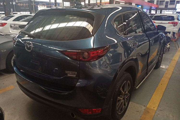 马自达CX-5 2017款 2.5L 自动两驱智尊型 国V车身外观7