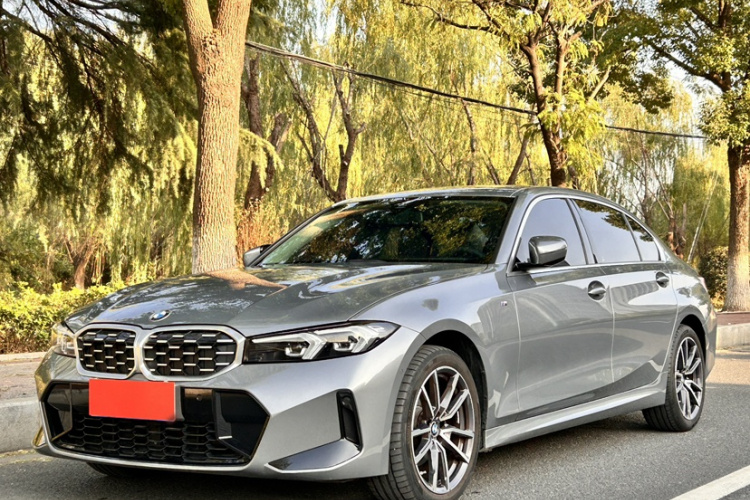 宝马3系 2023款 325Li xDrive M运动套装车身外观1