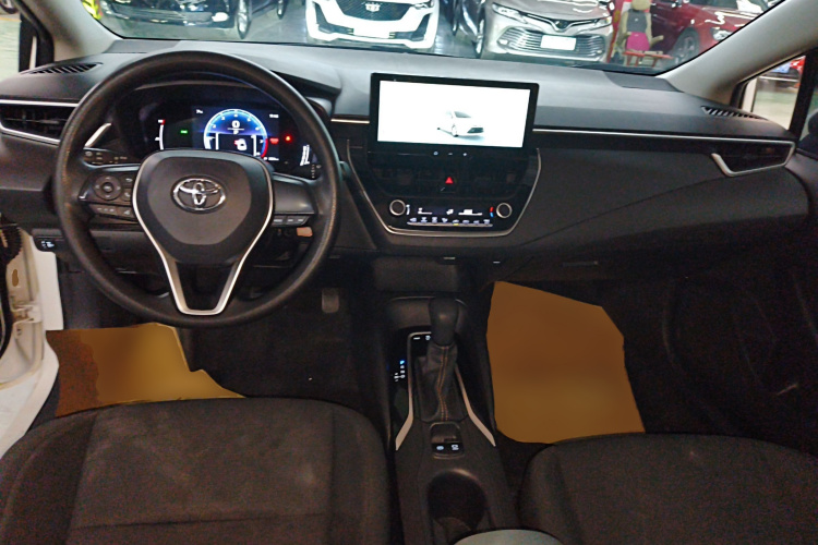 丰田 雷凌 2023款 TNGA 1.5L CVT进取版中控内饰12