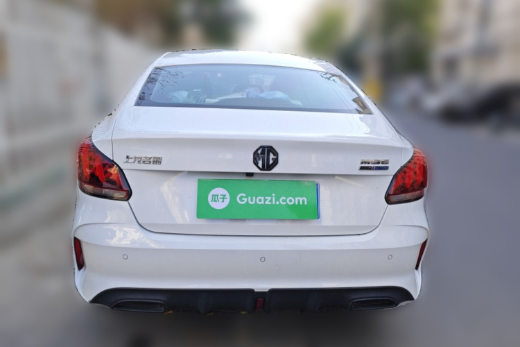 名爵 MG5 2021款 180DVVT CVT青春风尚版车身外观6