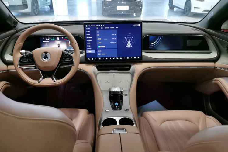 腾势N7 2023款 超长续航版中控内饰12