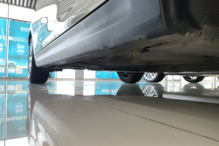 MINI 2019款 1.5T ONE PLUS局部细节9001