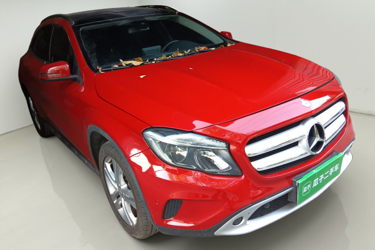 奔驰GLA 2016款 GLA 200 动感型车身外观3
