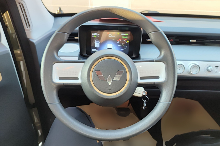 五菱汽车 宏光MINIEV 2022款 GAMEBOY 200km 玩咖款 磷酸铁锂局部细节13