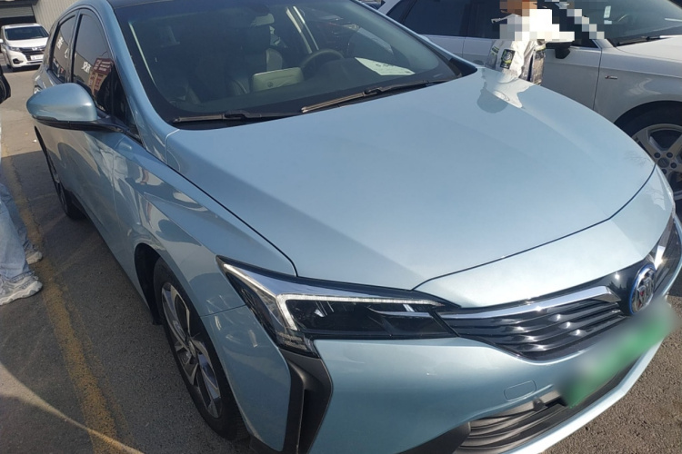 别克 微蓝6 2020款 插电混动 互联智享型车身外观3