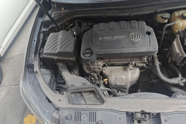 别克 英朗 2016款 15N 自动精英型局部细节9006