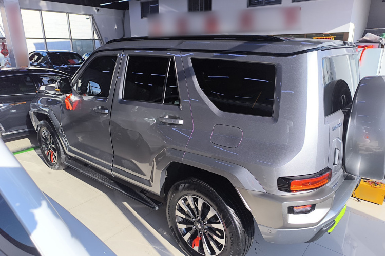 坦克700新能源 2024款 Hi4-T 极致版车身外观4