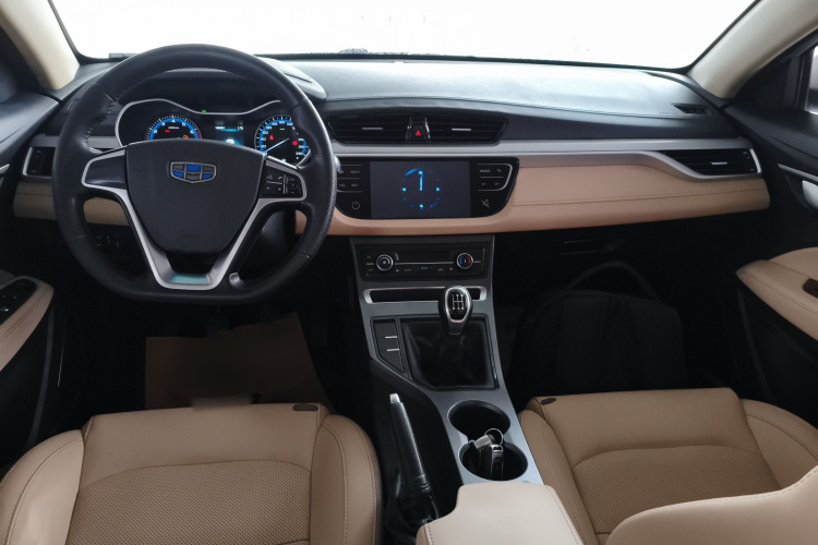 吉利汽车 帝豪 2018款 1.5L 手动豪华型中控内饰12