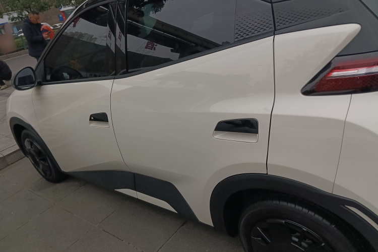 比亚迪 海鸥 2023款 活力版车身外观4