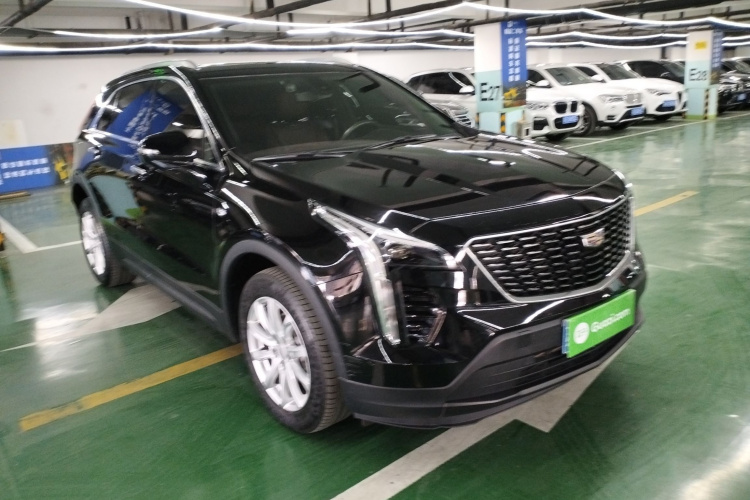 凯迪拉克XT4 2021款 28T 两驱技术型车身外观6002