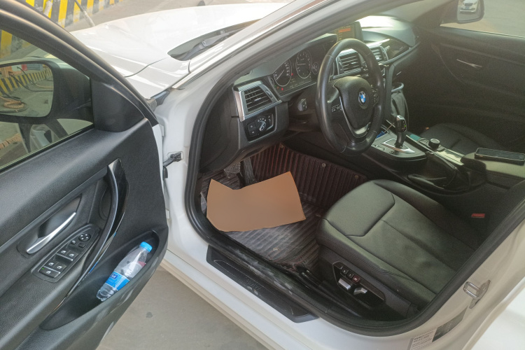 宝马3系 2017款 320Li 时尚型中控内饰20