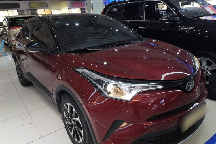 丰田 奕泽IZOA 2020款 2.0L 奕享版车身外观3