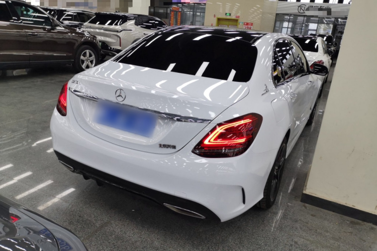 奔驰C级 2021款 C 260 L 运动星耀臻藏版车身外观7