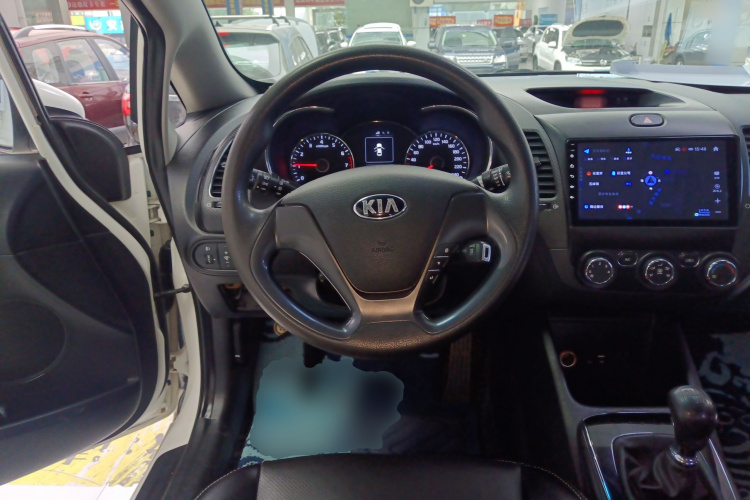 起亚K3 2016款 1.6L 手动GL局部细节13