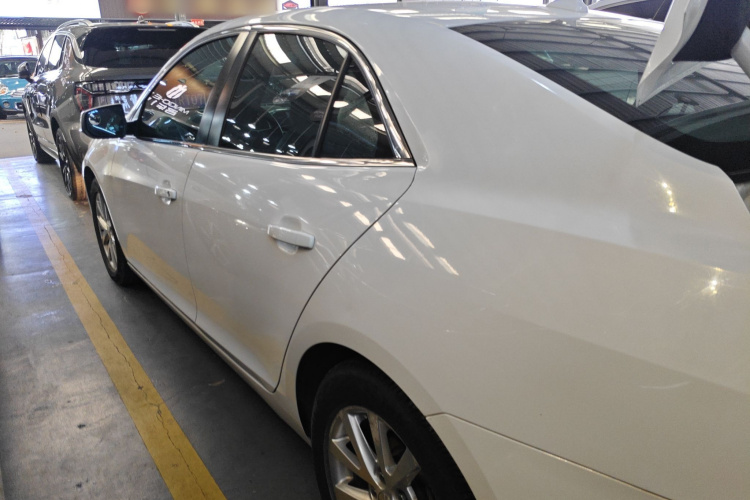 雪佛兰 迈锐宝 2014款 2.0L 自动豪华版车身外观4