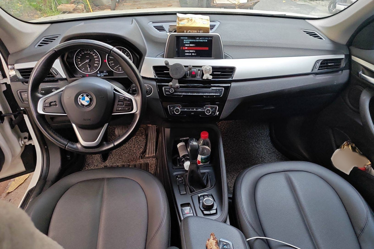 宝马X1 2018款 sDrive20Li 领先型中控内饰7002