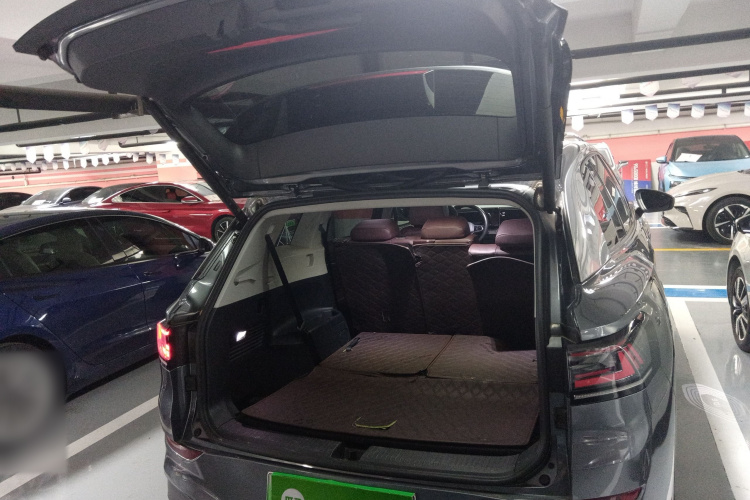 大众 ID.6 X 2022款 极智长续航版机舱底盘23