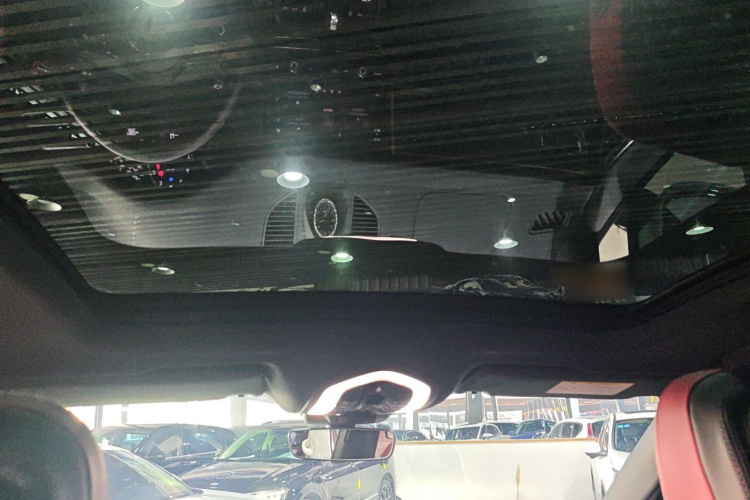 保时捷 2024款 Macan 2.0T中控内饰22