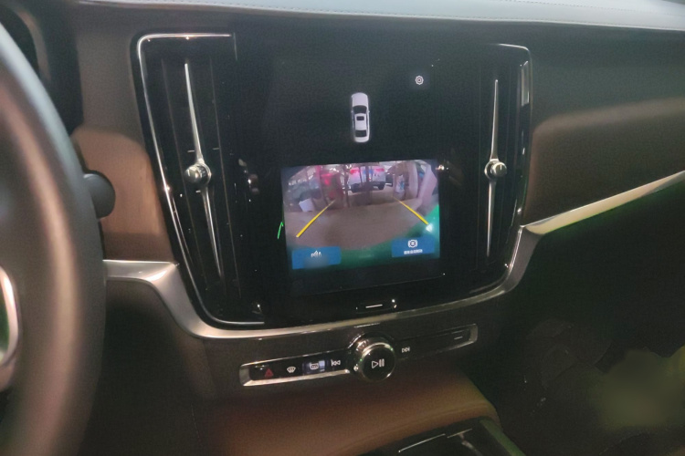 沃尔沃S90 2023款 B5 智远豪华版局部细节16