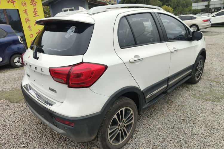 哈弗H1 2016款 改款 蓝标 1.5L 手动豪华型车身外观7