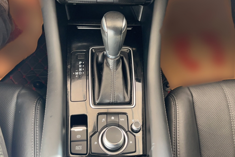 马自达 阿特兹 2020款 2.0L 蓝天豪华版局部细节18