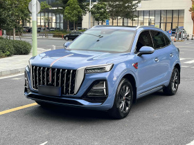 红旗HS5 2023款 2.0T 旗享Pro版