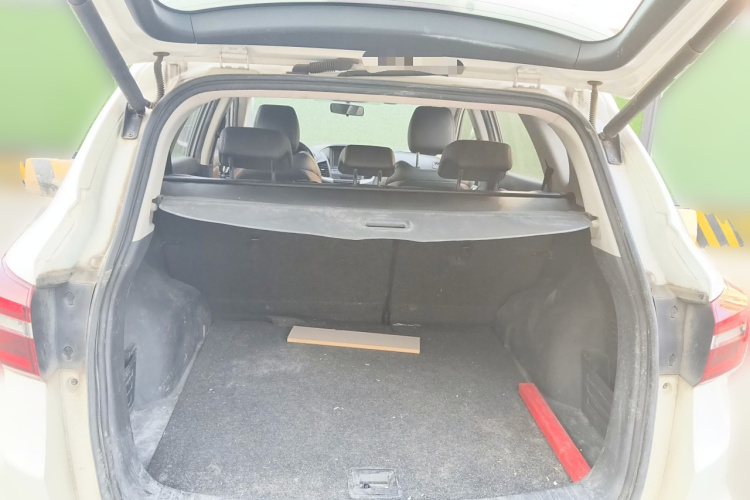 东风风神AX7 2018款 经典 1.6T 自动豪华型局部细节23