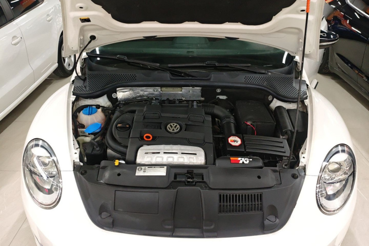 大众 甲壳虫 2014款 1.4TSI 时尚型机舱底盘24