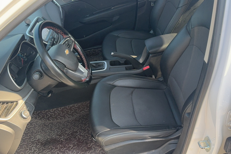 雪佛兰 科沃兹 2019款 320 自动欣悦版局部细节19